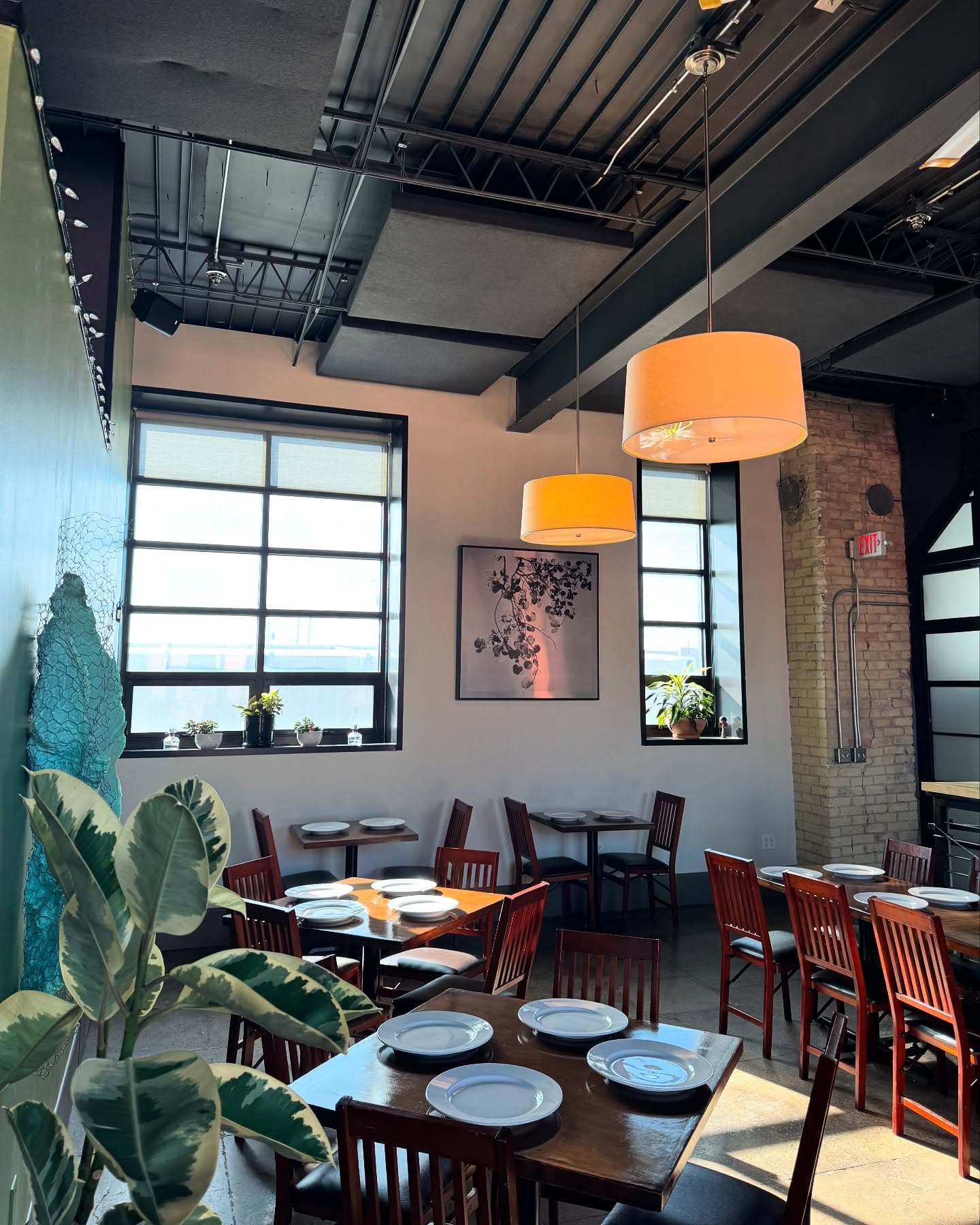 Interior view of Khue's, located on 693 Raymond Ave in St. Paul, MN